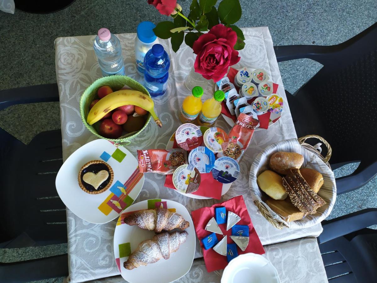 Bed&Breakfast Tiffany Domodossola Exterior foto