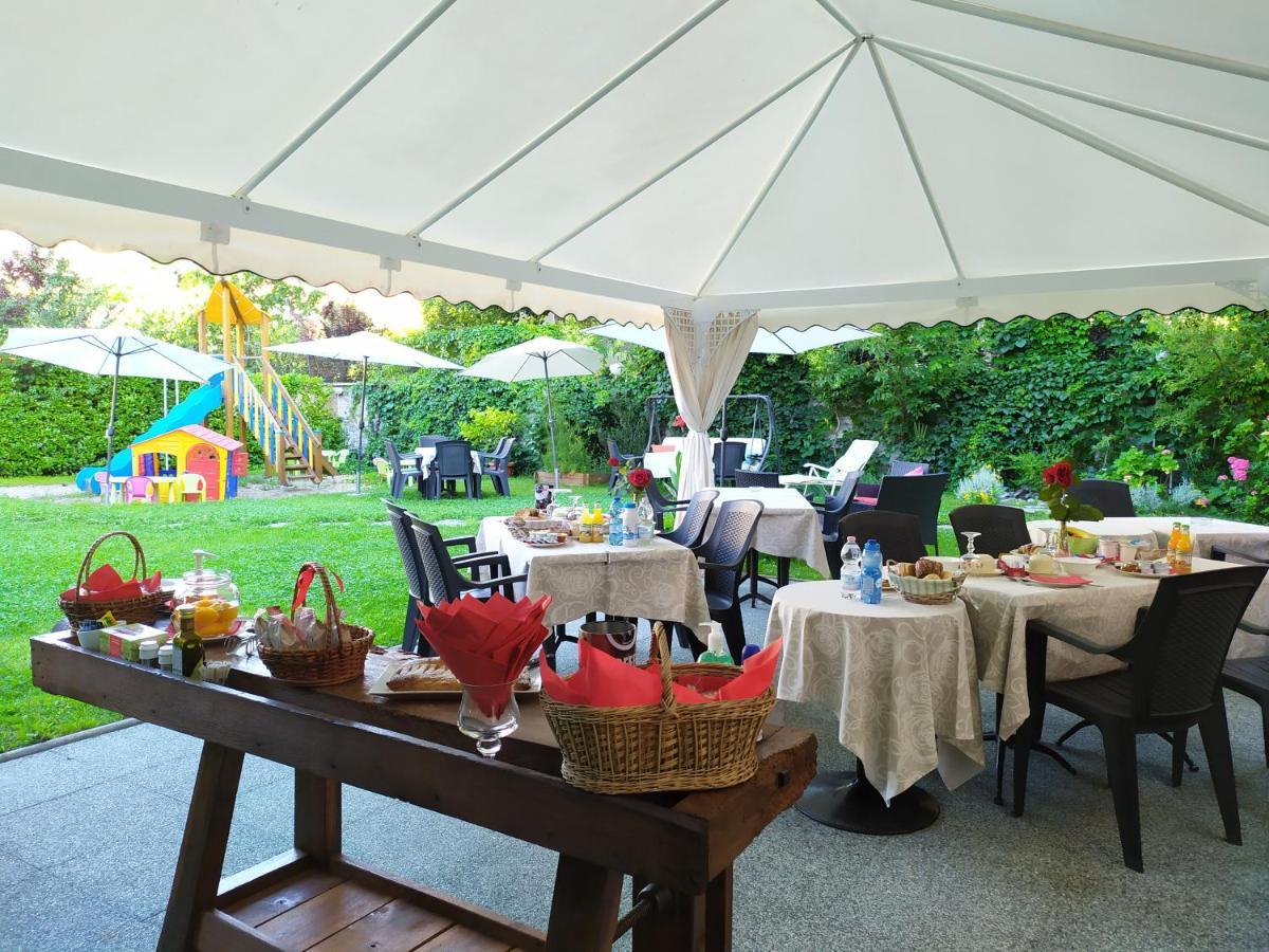 Bed&Breakfast Tiffany Domodossola Exterior foto